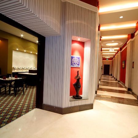 兰德万达鲁斯酒店（原珊瑚利雅得苏黎玛尼亚酒店） 利雅德 外观 照片